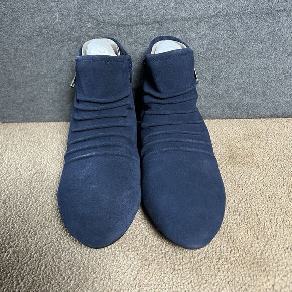 Array Women's Cheyenne Blue Leather Chukka Boots Size 9M- NEW - Picture 2 of 9